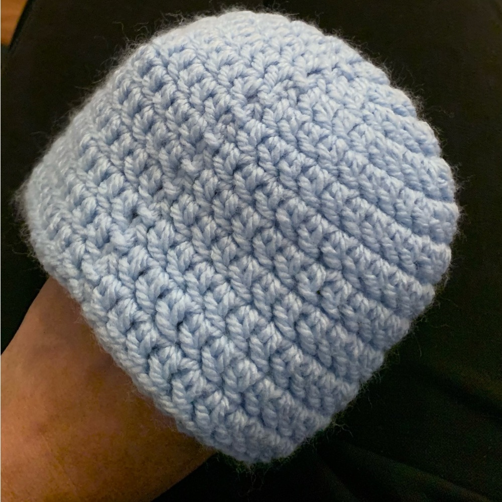 Newborn knitted hat